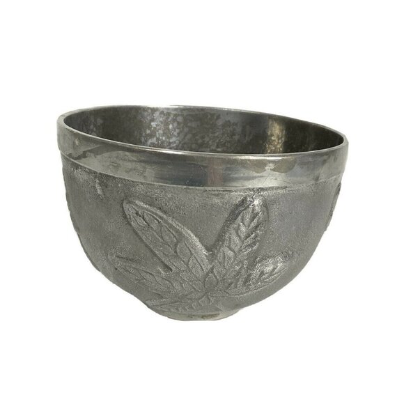 Decorative Cast Aluminum Dragonfly & Leaf Accent Candy Nut Bowl - Picture 4 of 6